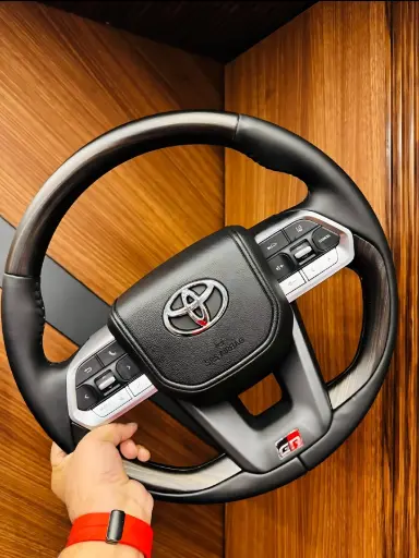 Land Cruiser 300 Design Steering
